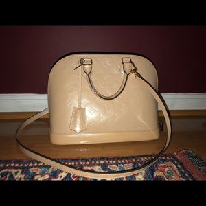 Louis Vuitton Alma Pm bag